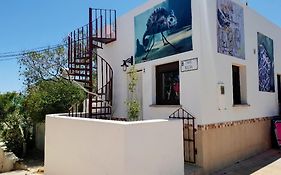 ZARATUSTRA. Rodalquilar CENTRO. GRAN terra. WIFI